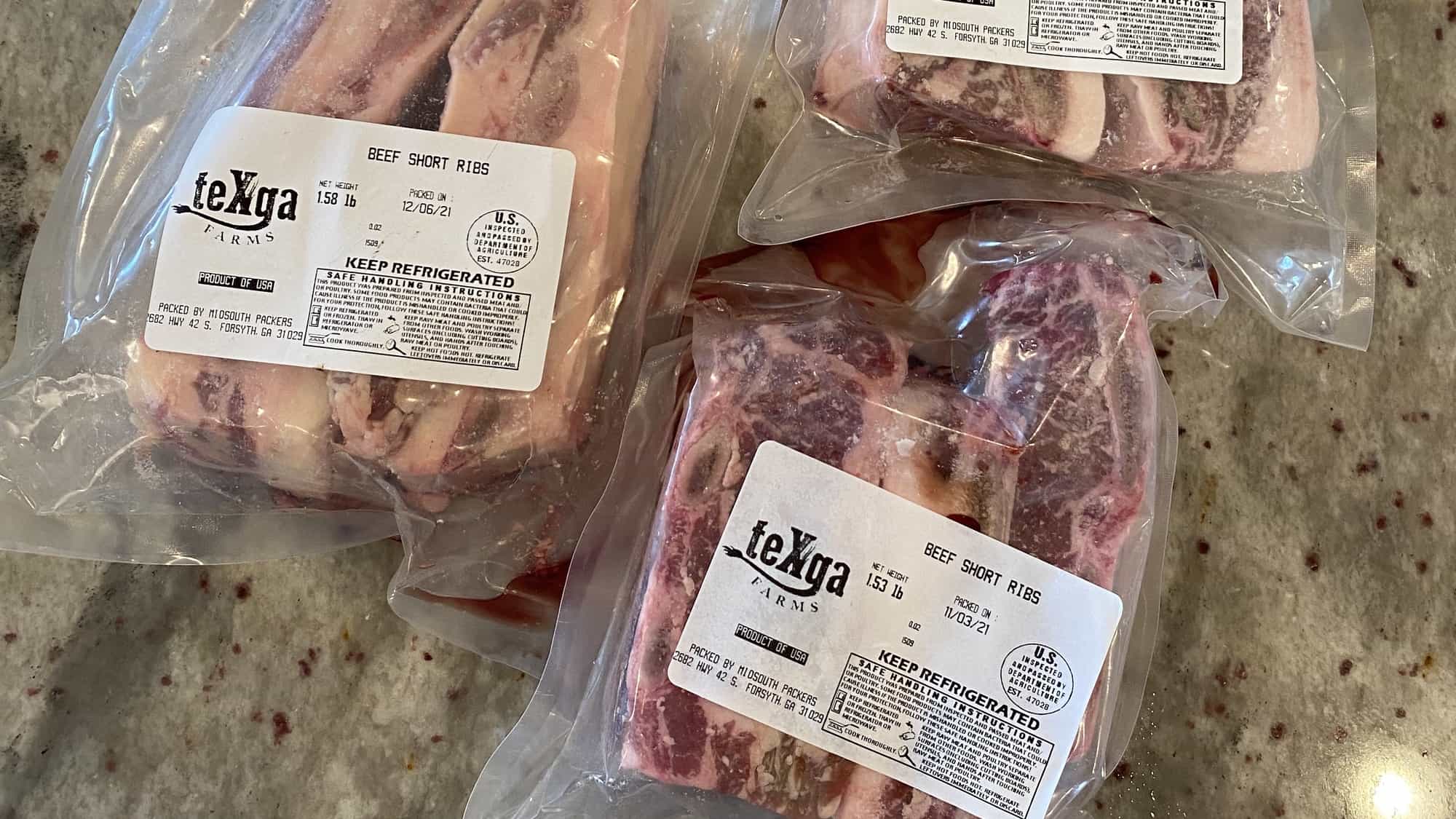 https://www.texgafarms.com/wp-content/uploads/2023/02/crockpot-short-ribs-5.jpg